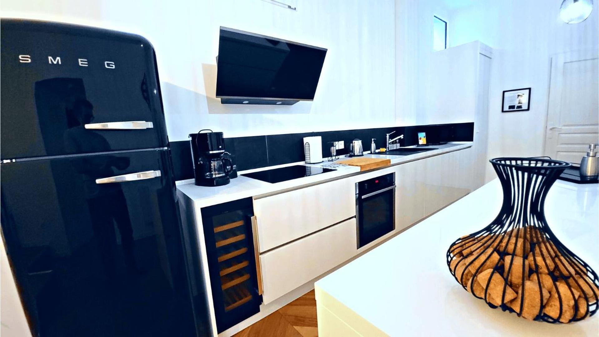 La Rotonde Remoise Apartment แร็งส์ ภายนอก รูปภาพ