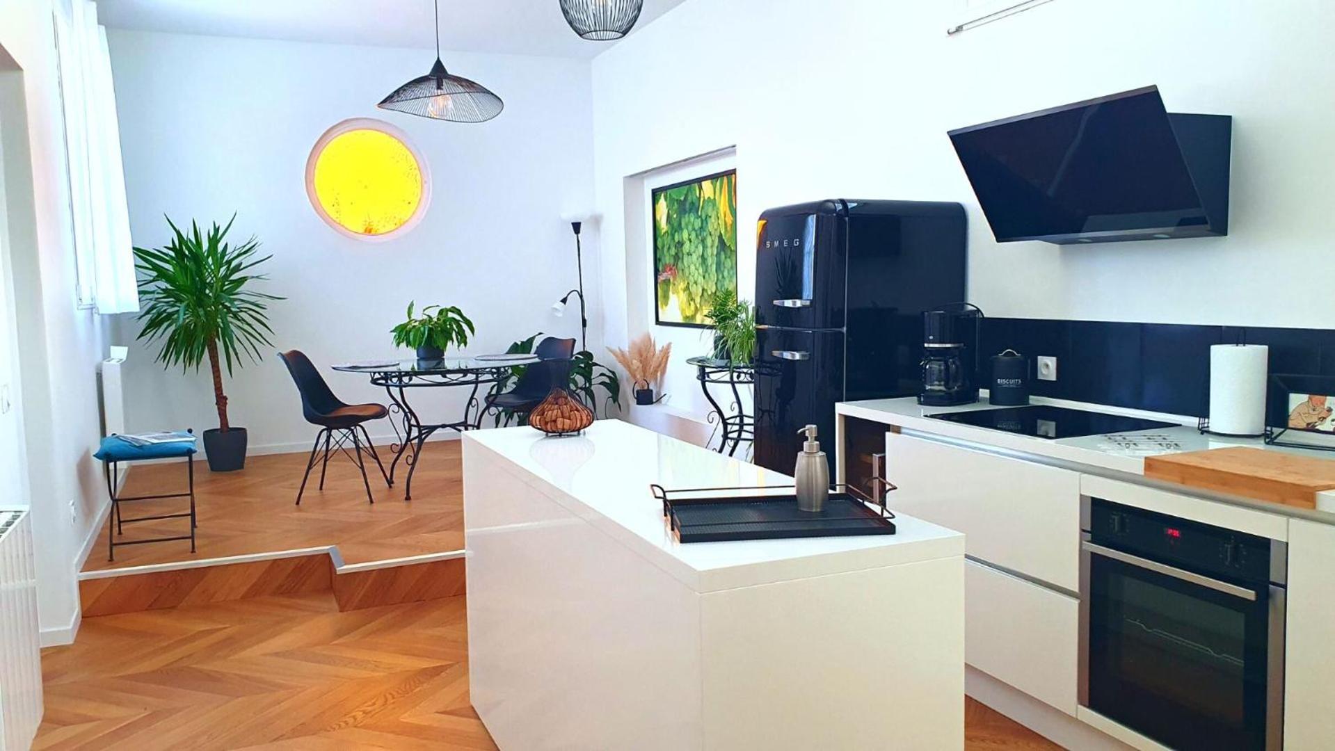 La Rotonde Remoise Apartment แร็งส์ ภายนอก รูปภาพ